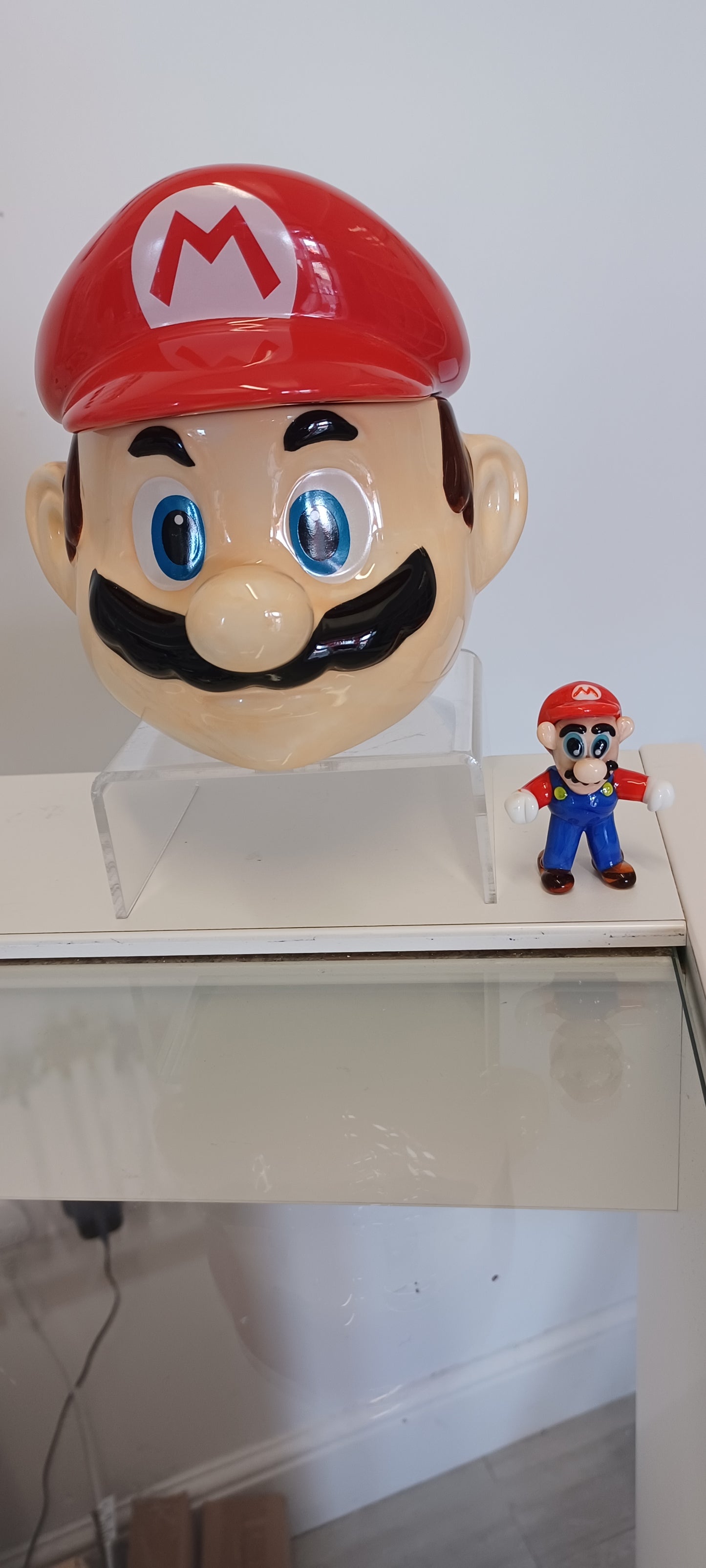 Glass Mario