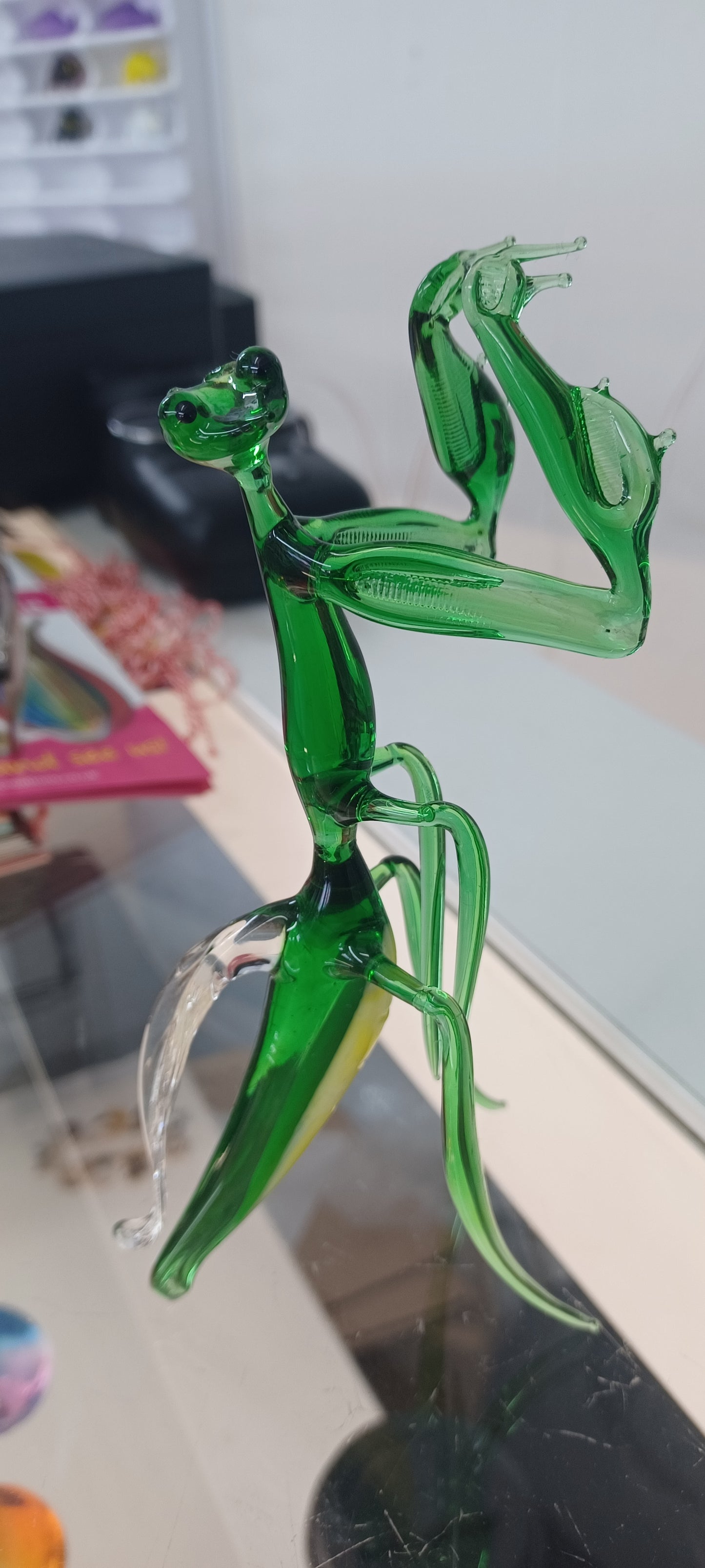 Glass Praying Mantis